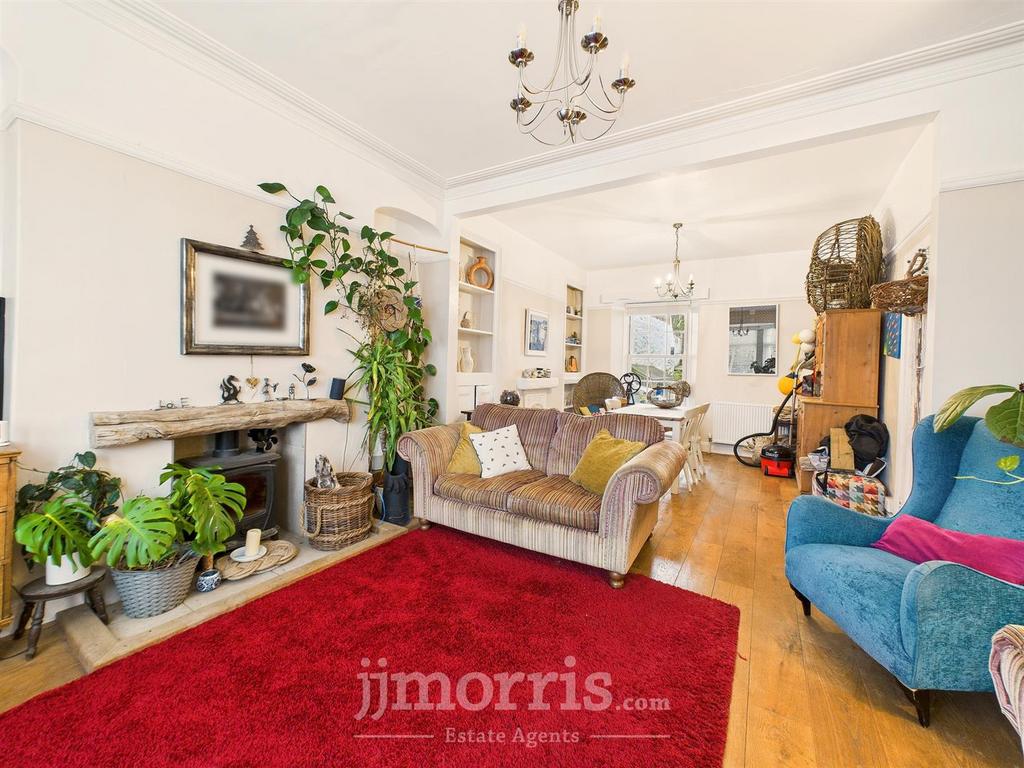 Sitting/Dining Room