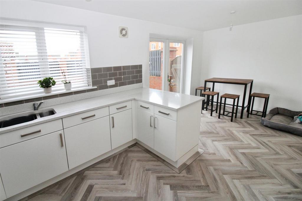 Dining Kitchen