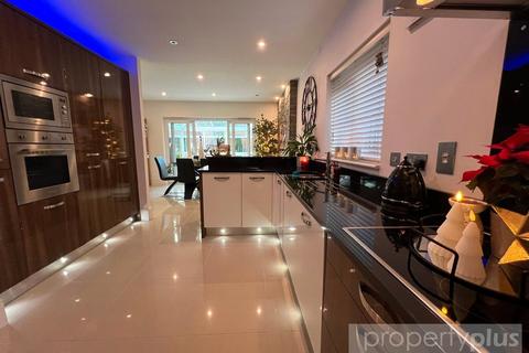 5 bedroom detached house for sale, Parc Dan Y Bryn, Tonyrefail, Rhondda Cynon Taff, CF39