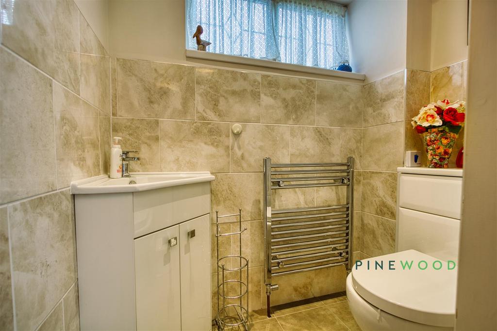 Downstairs wc