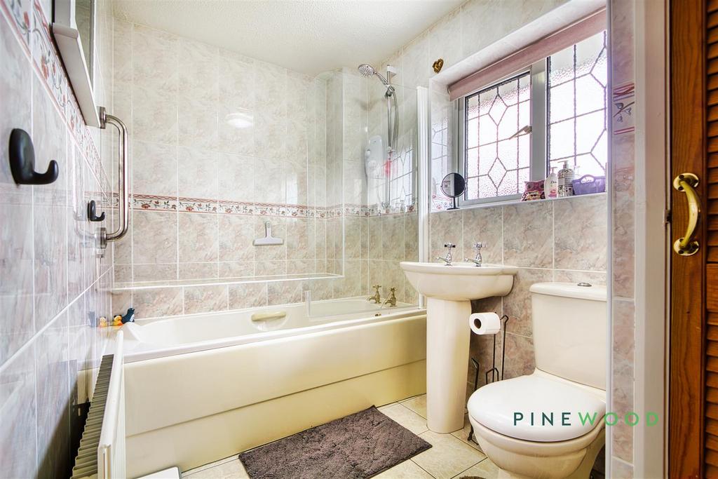 Family bathroom