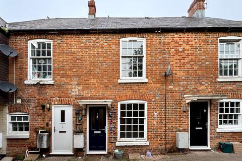 2 bedroom terraced house for sale, High Street, Lambourn, RG17