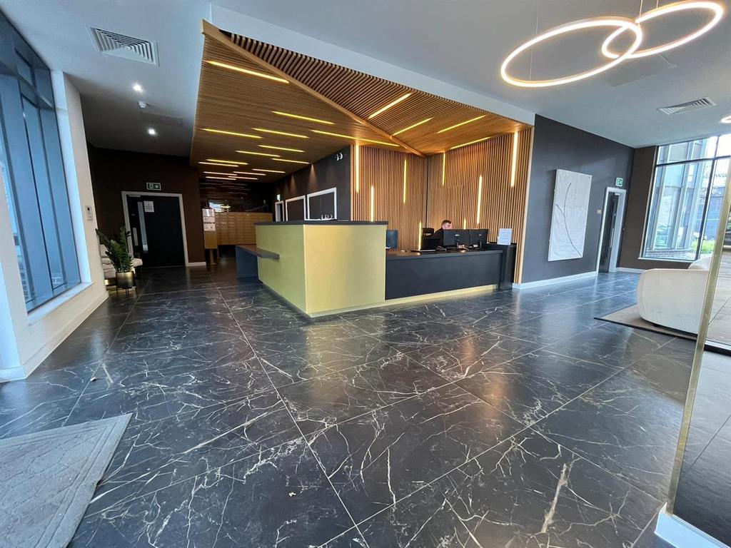 Concierge desk.jpeg