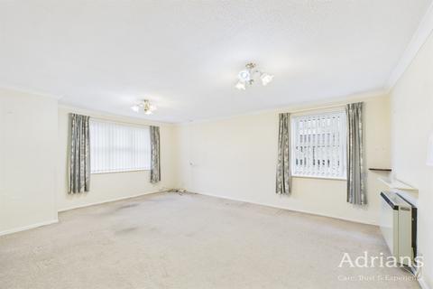2 bedroom retirement property for sale, Balmoral Court, Springfield Road, CM2