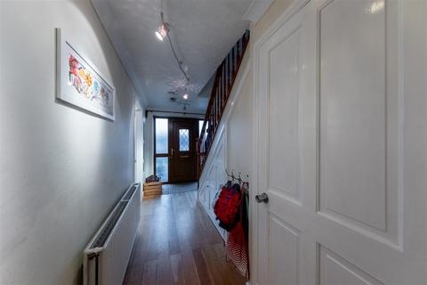 3 bedroom semi-detached house for sale, Oathills Drive, Tarporley