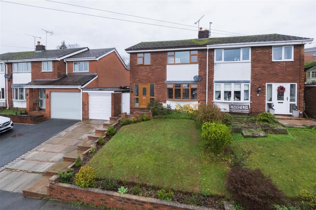 57 Oathills Drive-040.jpg