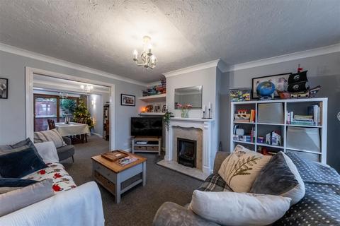 3 bedroom semi-detached house for sale, Oathills Drive, Tarporley