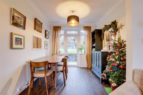 undefined, Stanhome Drive, West Bridgford NG2