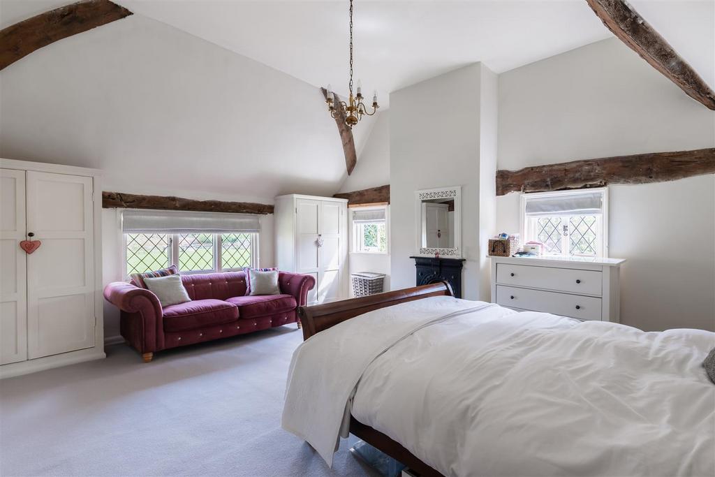 BEDROOMS-3.jpg
