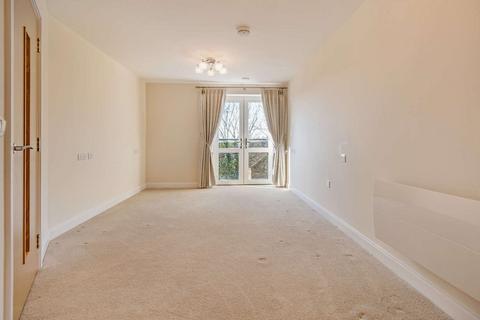 undefined, Field Close, Cottingham HU16