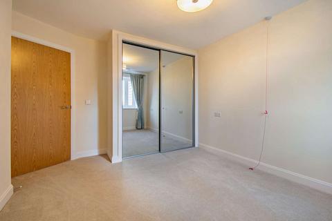 undefined, Field Close, Cottingham HU16
