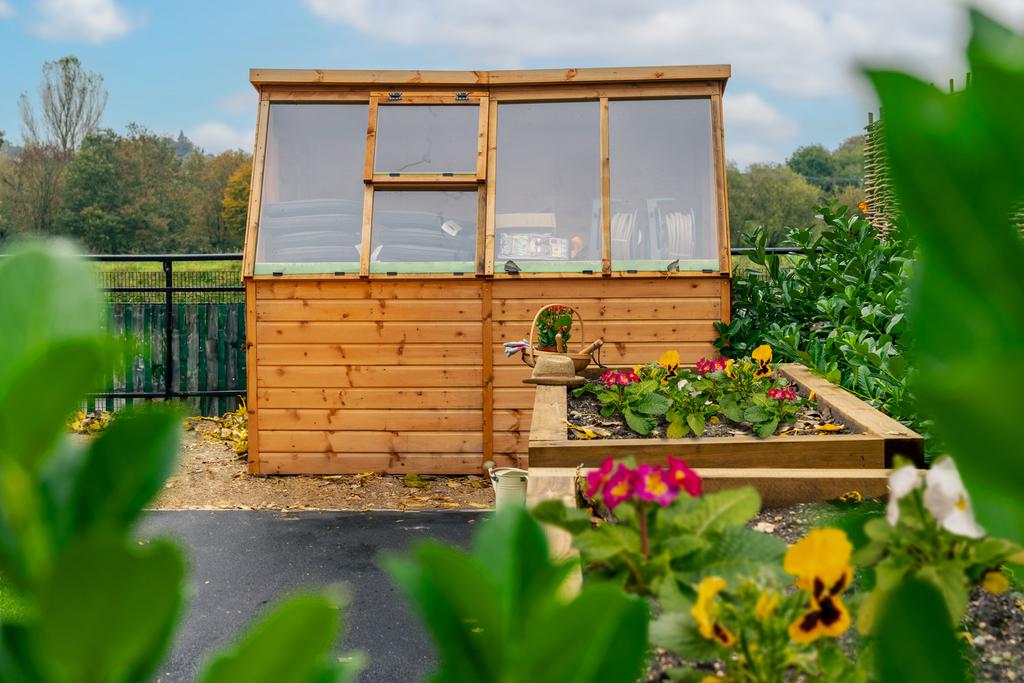 Potting shed