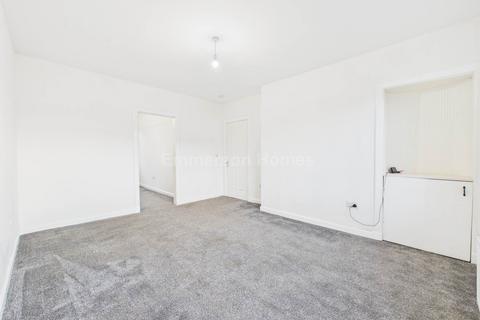 undefined, Ladeside Drive, Johnstone PA5