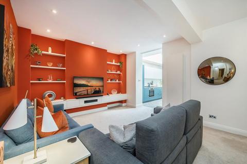 2 bedroom flat for sale, St. Georges Drive, London SW1V