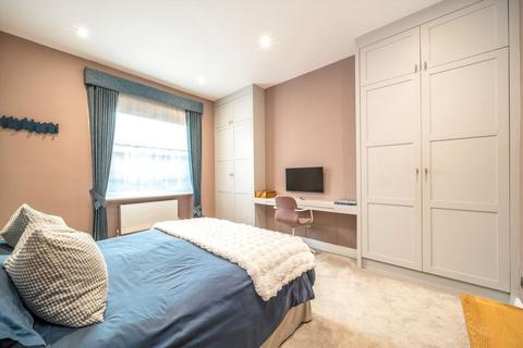 2 bedroom flat for sale, St. Georges Drive, London SW1V