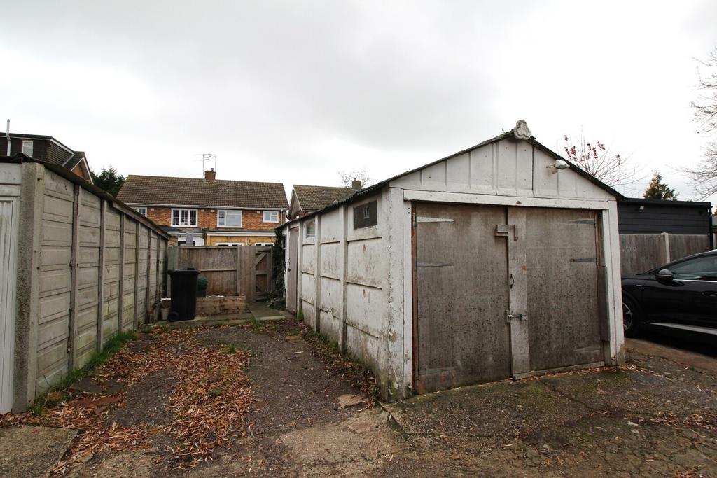 Garage &amp; Parking