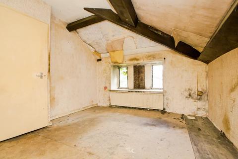 3 bedroom end of terrace house for sale, Church Terrace, West Yorkshire HX6