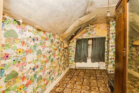 3 bedroom end of terrace house for sale, Church Terrace, West Yorkshire HX6