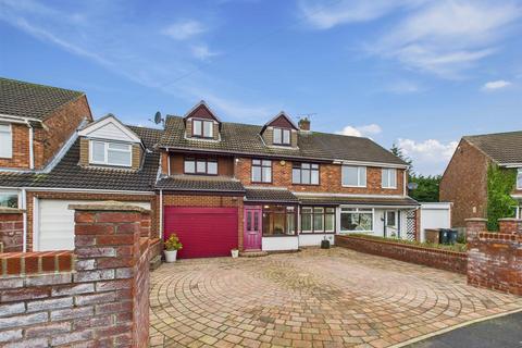 5 bedroom semi-detached house for sale, Horsley Avenue, Shiremoor