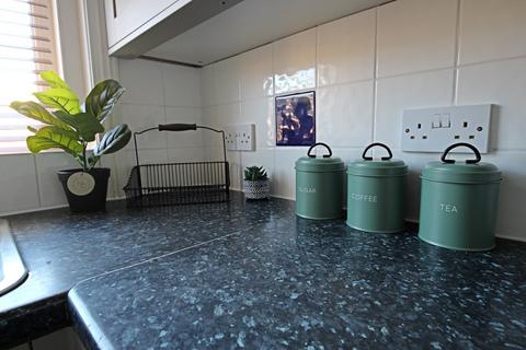 2 bedroom flat for sale, Westby Road, Bournemouth,