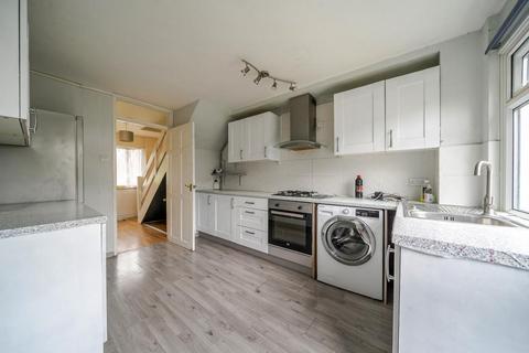 2 bedroom terraced house for sale, Fowler Road,  Aylsbury,  HP19