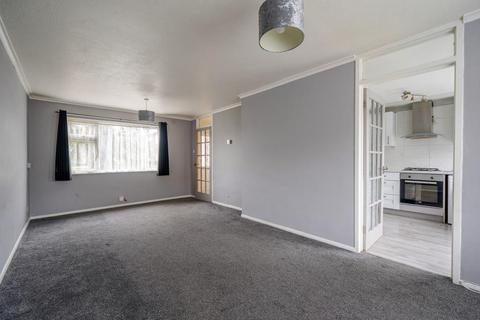 2 bedroom terraced house for sale, Fowler Road,  Aylsbury,  HP19