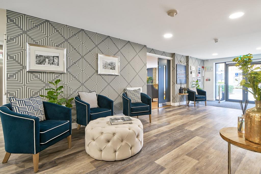 Lobby Room