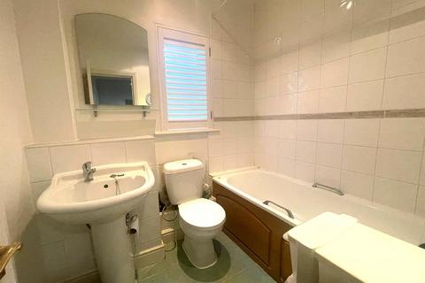 undefined, Upton Park, Slough