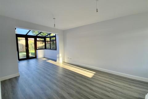 undefined, Bentall Close, Willen