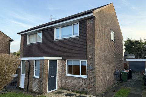 2 bedroom semi-detached house for sale, Harewood Close, Poulton-le-Fylde FY6