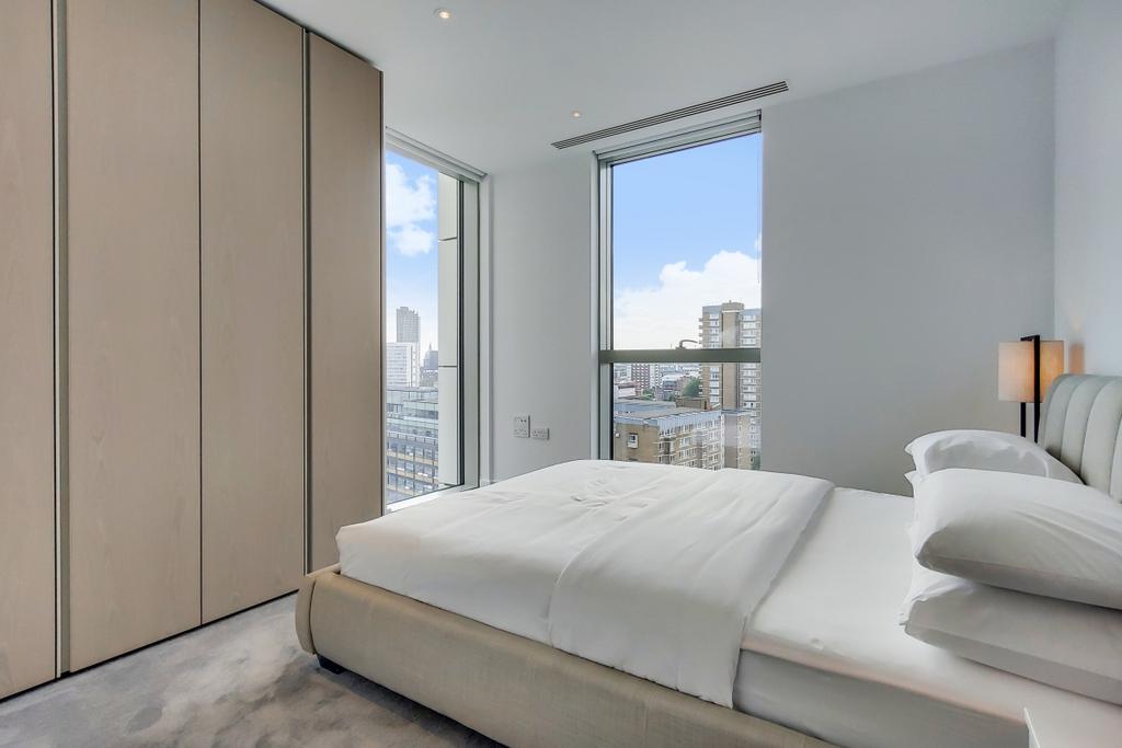 8 Master Bedroom 5