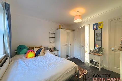 undefined, Dafforne Road, London, SW17