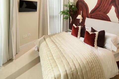 undefined, Marian Place, London, E2
