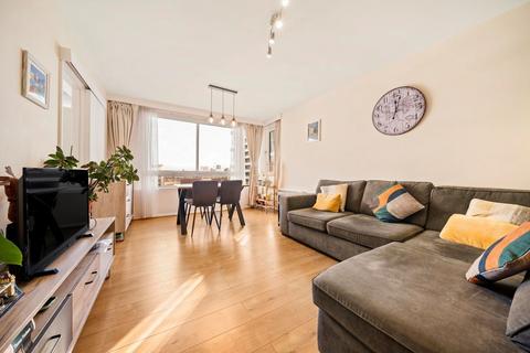 1 bedroom flat for sale, The Water Gardens, London W2