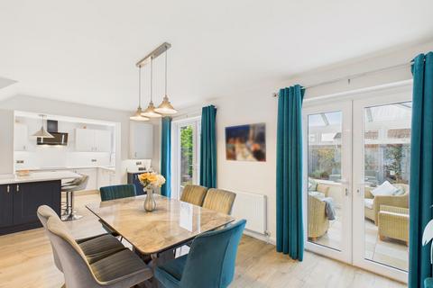 3 bedroom semi-detached house for sale, Vicarage Close, Silksworth, Sunderland