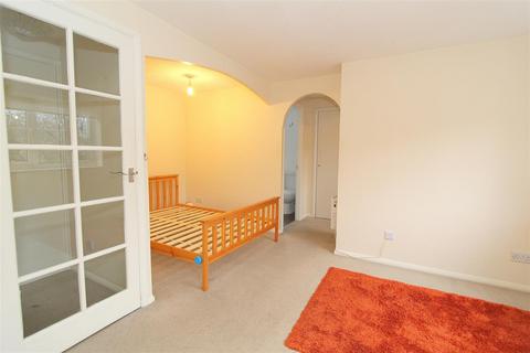 undefined, Chipstead Close, Sutton SM2