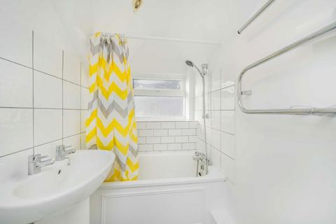 2 bedroom house for sale, Gibbon Road, Kingston Upon Thames KT2