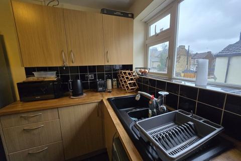 2 bedroom flat to rent, Garfield House, Edmonton, N9