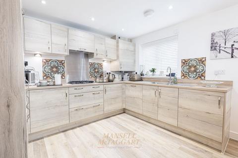 undefined, Mead Lane, Crawley RH10