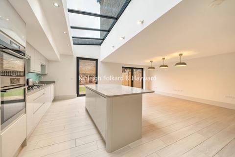 undefined, Knighton Park Road, London, SE26