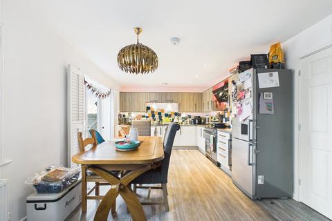 4 bedroom detached house for sale, Chestnut Drive, Launceston, Cornwall