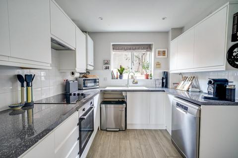 3 bedroom detached house for sale, Croxley Court, Millbank, Leighton Buzzard