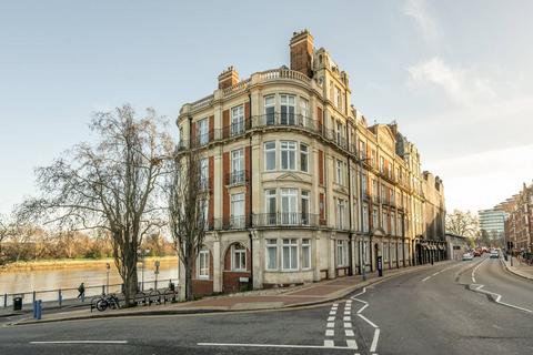 Lower Richmond Road, West Putney, London, SW15