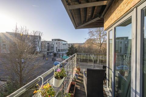 2 bedroom flat for sale, Roehampton Lane, Putney, London, SW15