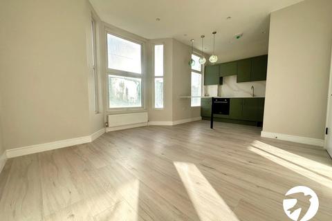 1 bedroom flat for sale, Ryecroft Road, London, SE13