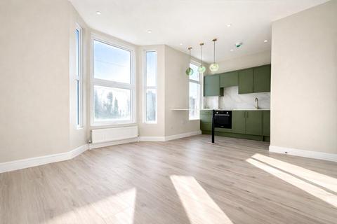 1 bedroom flat for sale, Ryecroft Road, London, SE13