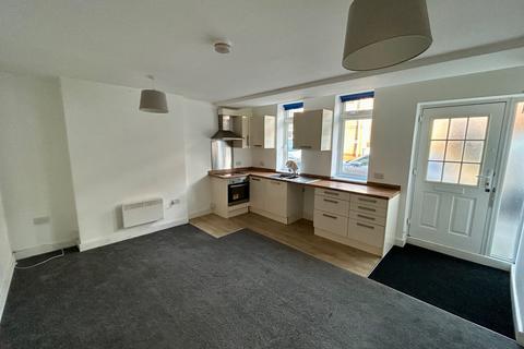 1 bedroom flat to rent, Palmerston Road modernised one bed flat with small garden area