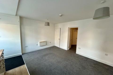 1 bedroom flat to rent, Palmerston Road modernised one bed flat with small garden area