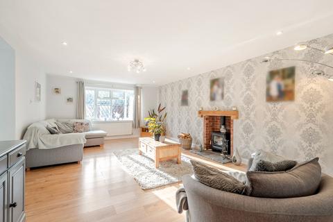 5 bedroom detached house for sale, Barbe Baker Avenue, Southampton SO30