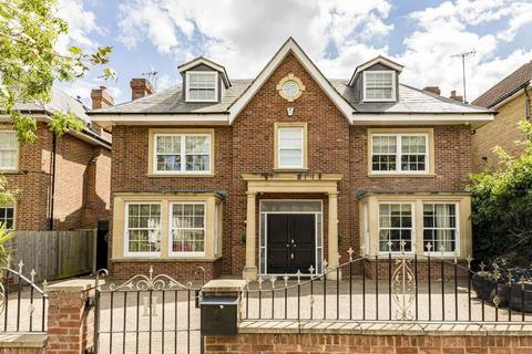 7 bedroom detached house to rent, Chartfield Avenue, London SW15
